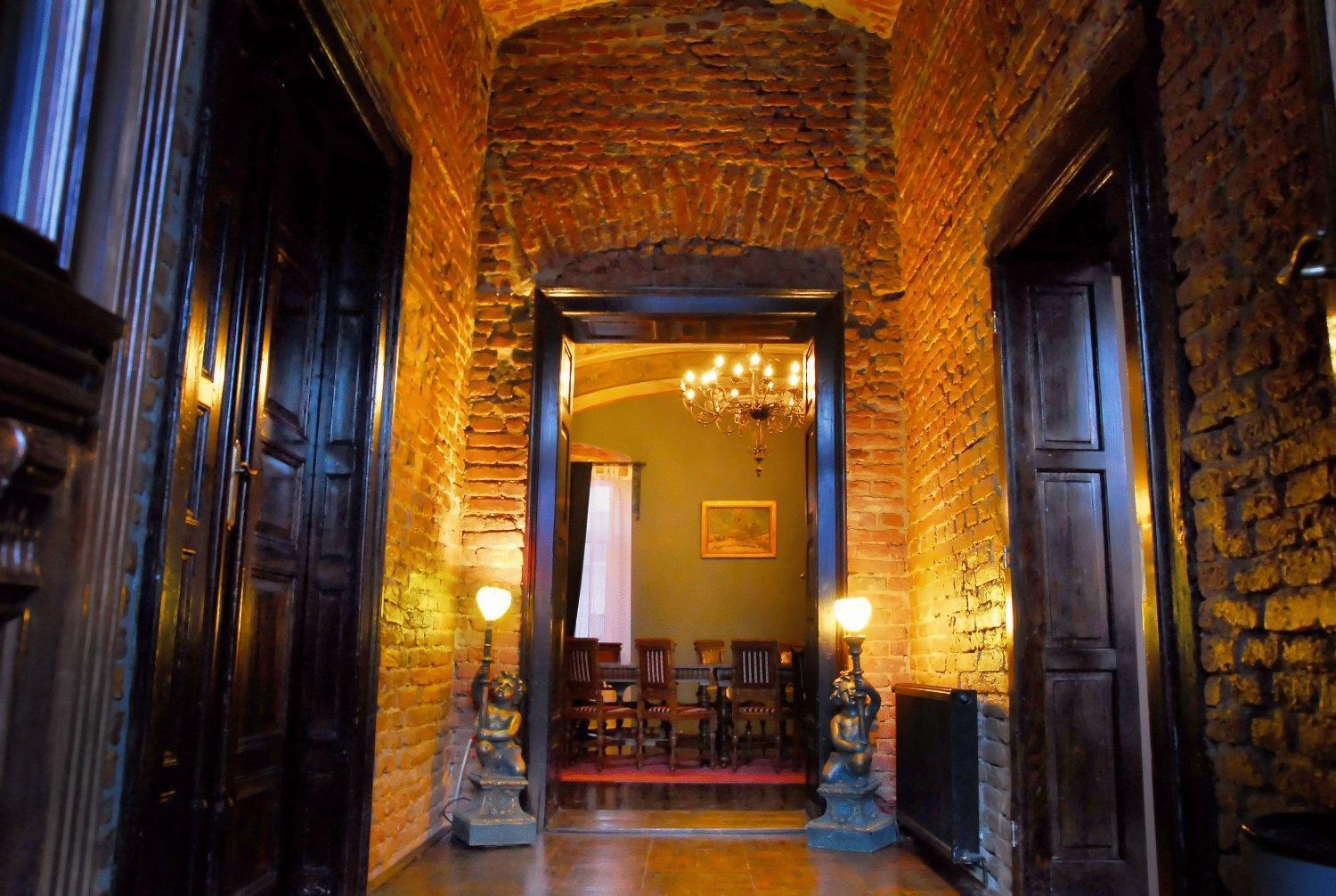 Hotel Poesis Satu Mare Exterior photo